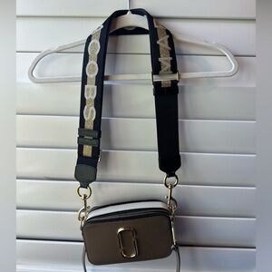 Like new Marc Jacob’s snapshot purse! I just don’t wear it anymore!